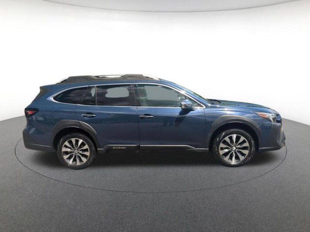 Used 2024 Subaru Outback Touring XT SUV