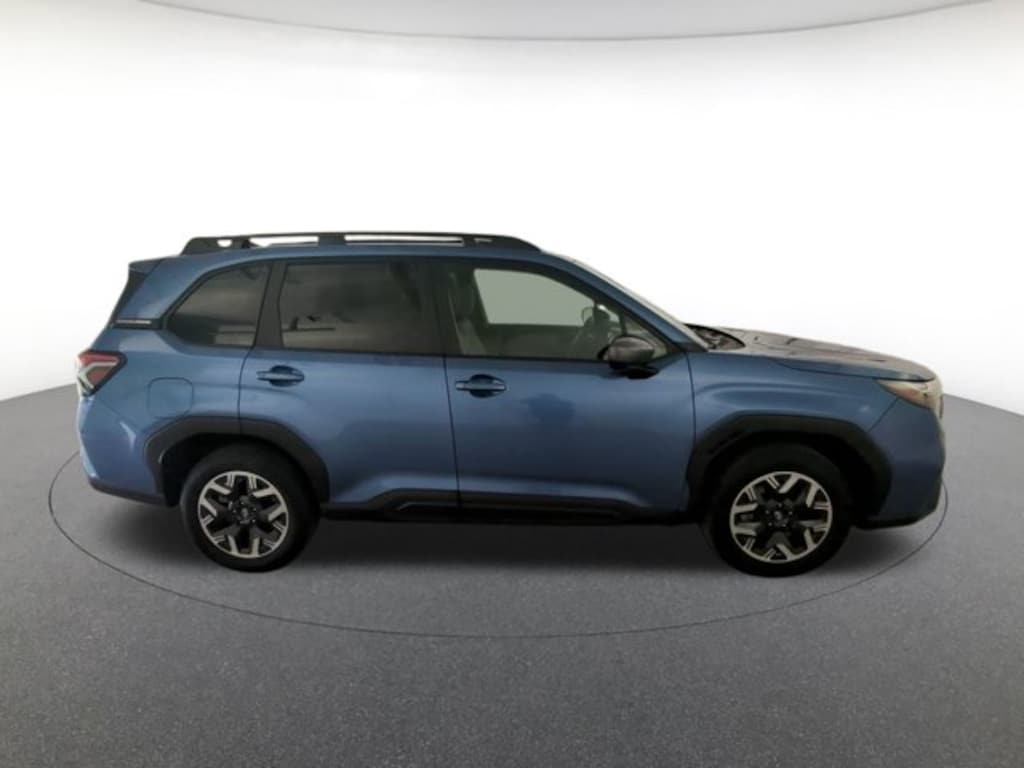 Used 2025 Subaru Forester Premium SUV