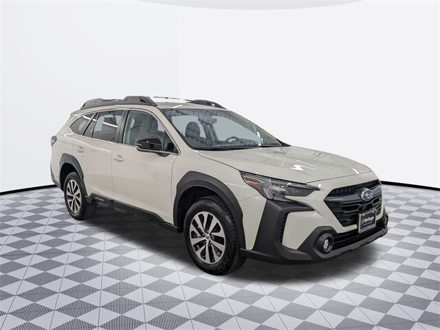 2025 Subaru Outback Premium photo 3