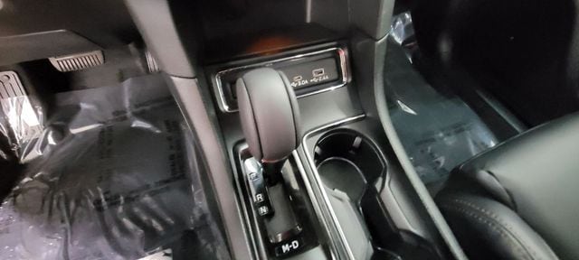 2025 Subaru Ascent Bronze Edition - Photo 12