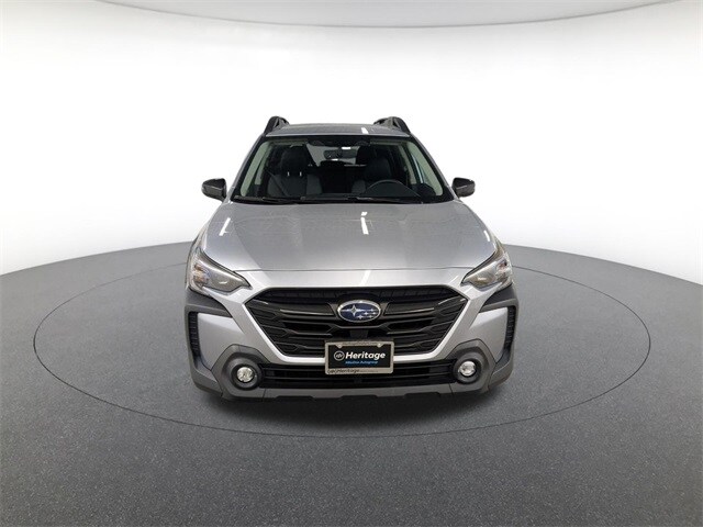 2023 Subaru Outback Onyx Edition photo 2