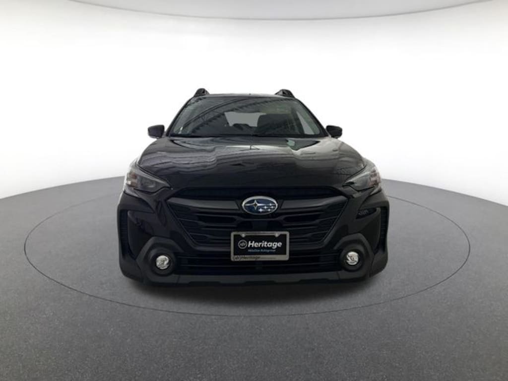 Used 2025 Subaru Outback Premium SUV