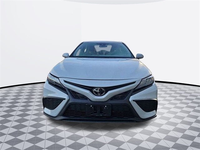 Used 2022 Toyota Camry SE with VIN 4T1G11AK9NU038839 for sale in Baltimore, MD