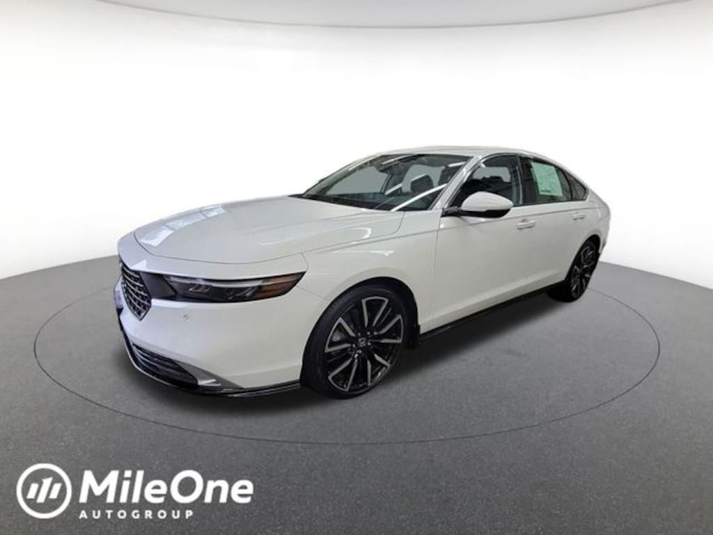 Used 2025 Honda Accord Hybrid Touring Sedan