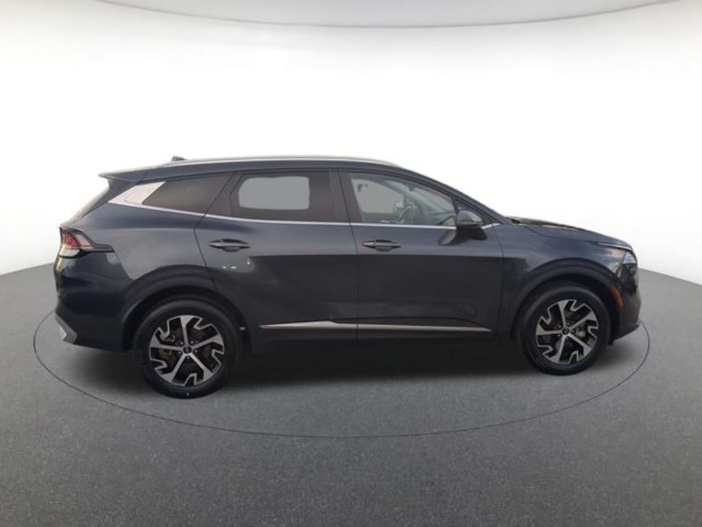 Used 2024 Kia Sportage EX SUV