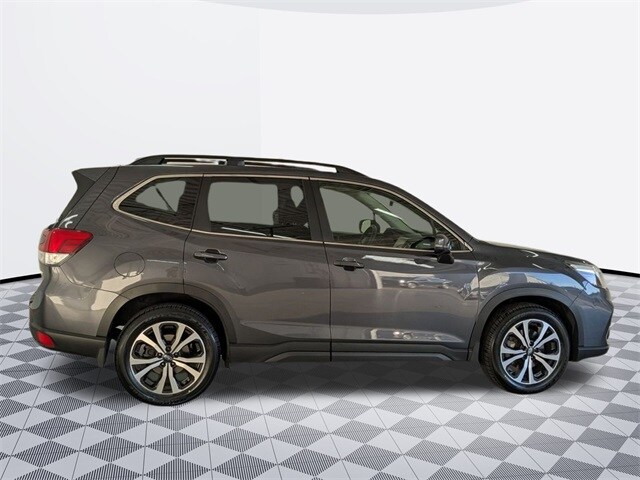 2021 Subaru Forester Limited photo 4