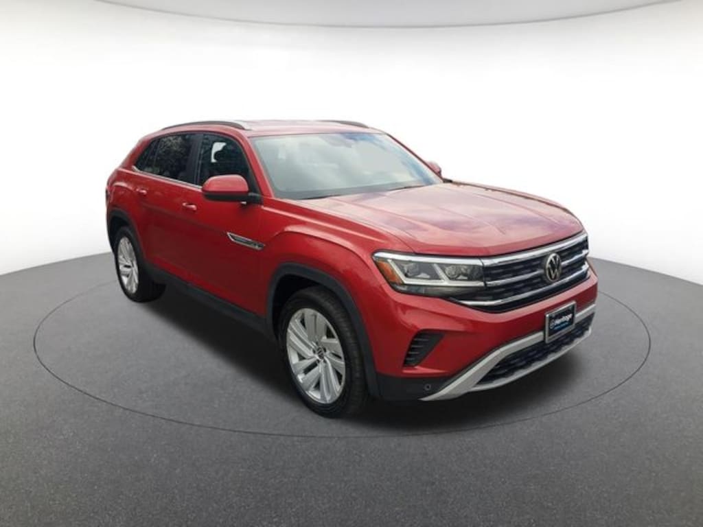Used 2020 Volkswagen Atlas Cross Sport 3.6L V6 SE w/Technology R-Line SUV