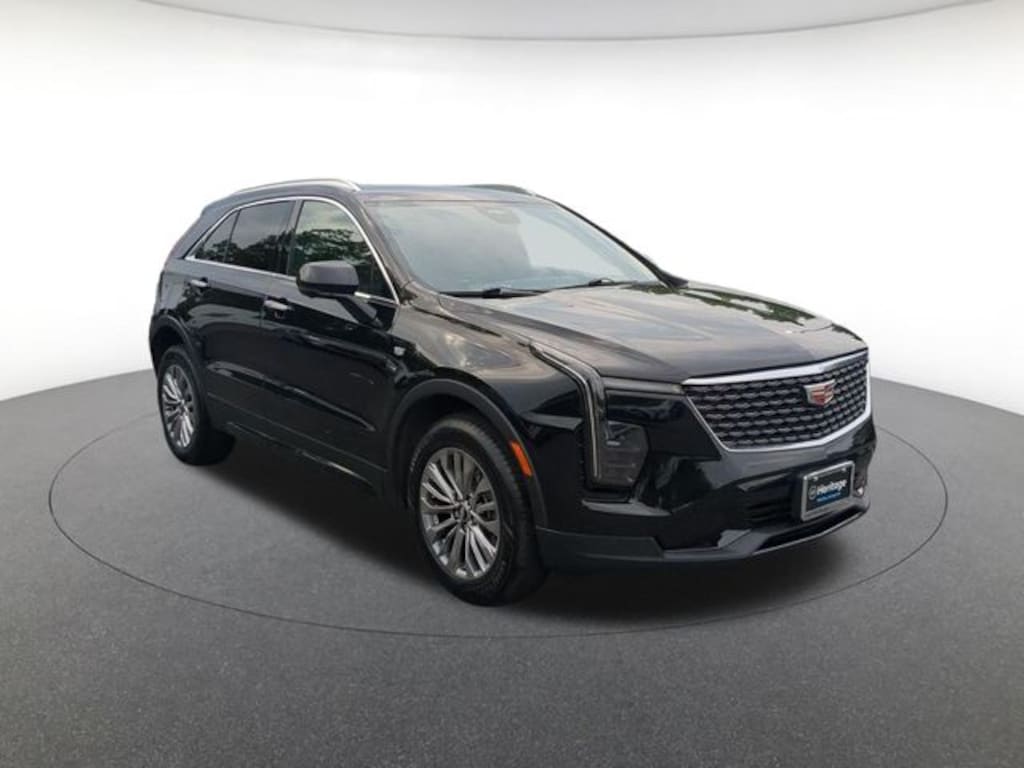 Used 2025 Cadillac XT4 Premium Luxury SUV