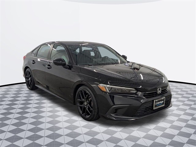 2023 Honda Civic Sport photo 3