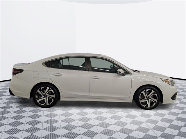 2022 Subaru Legacy Limited photo 2