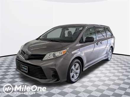 2020 Toyota Sienna L Minivan/Van
