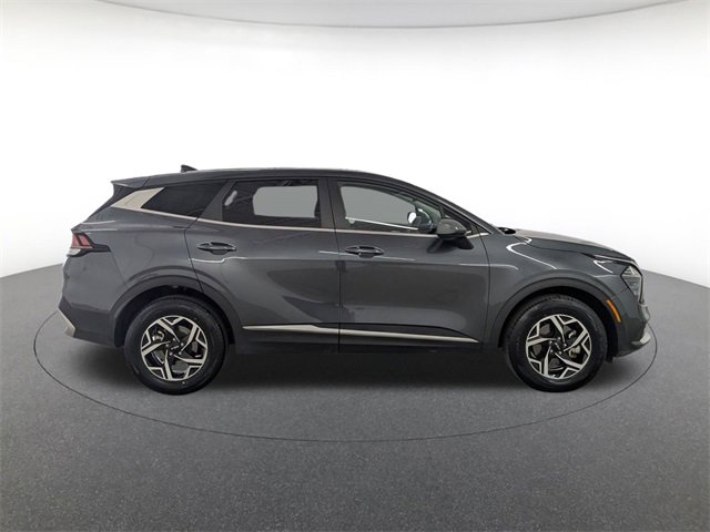 2024 Kia Sportage LX photo 3