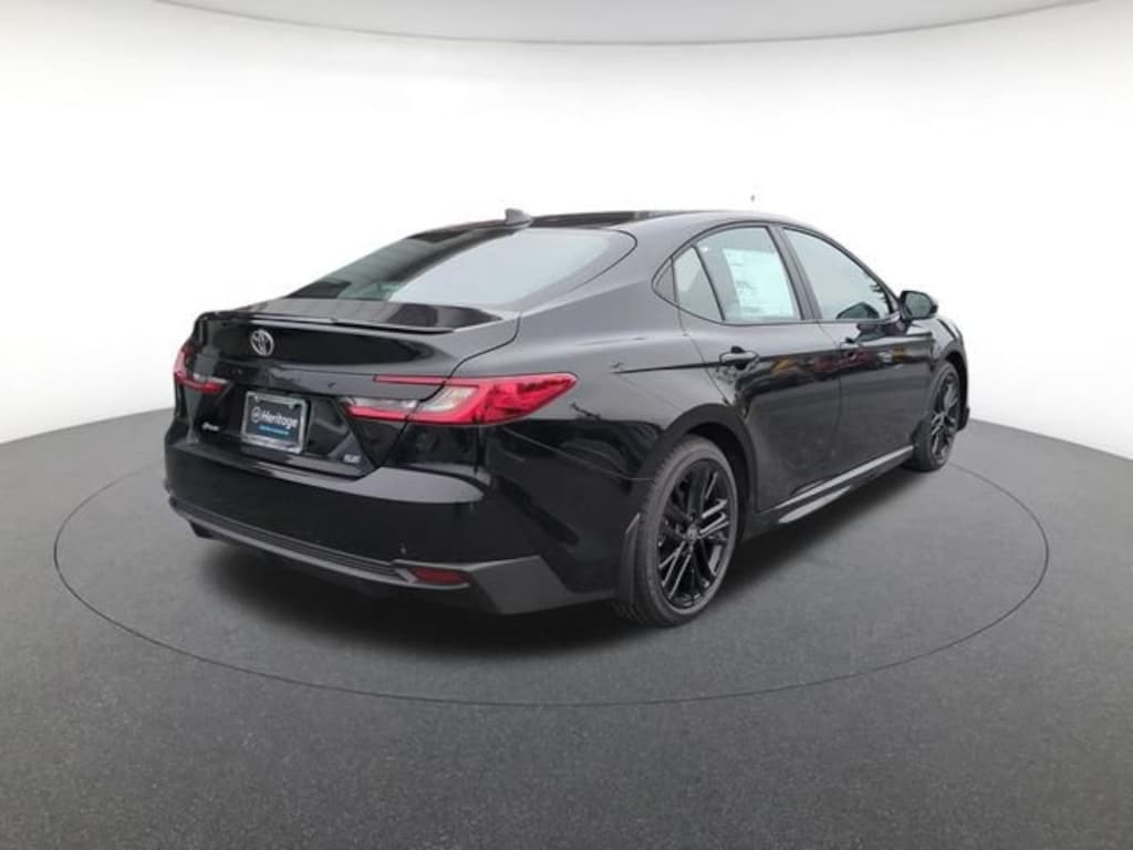 New 2026 Toyota Camry SE Sedan