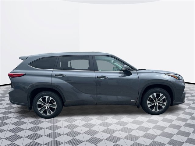 2023 Toyota Highlander Hybrid XLE photo 4