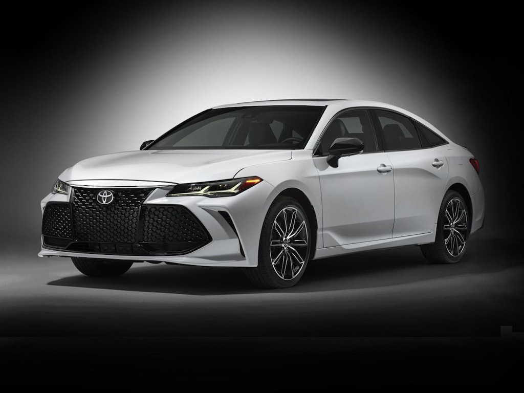 Used 2019 Toyota Avalon XSE Sedan