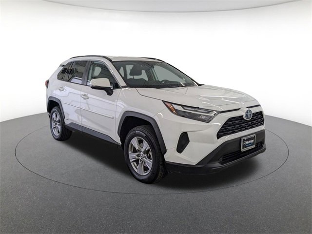 2024 Toyota RAV4 Hybrid LE photo 3