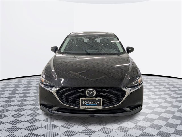 2022 Mazda Mazda3 Preferred photo 2