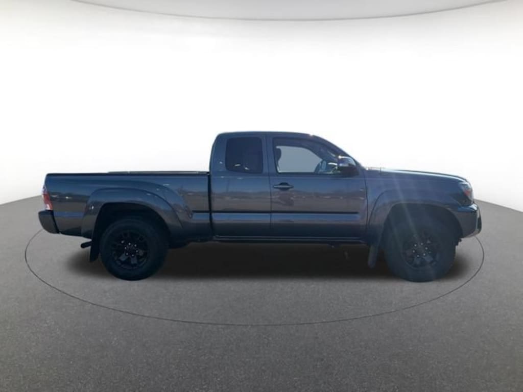 Used 2015 Toyota Tacoma Base Truck