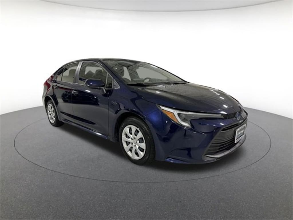 Used 2025 Toyota Corolla Hybrid LE Sedan