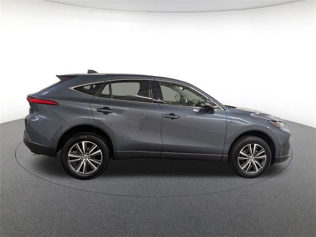 2021 Toyota Venza LE photo 4