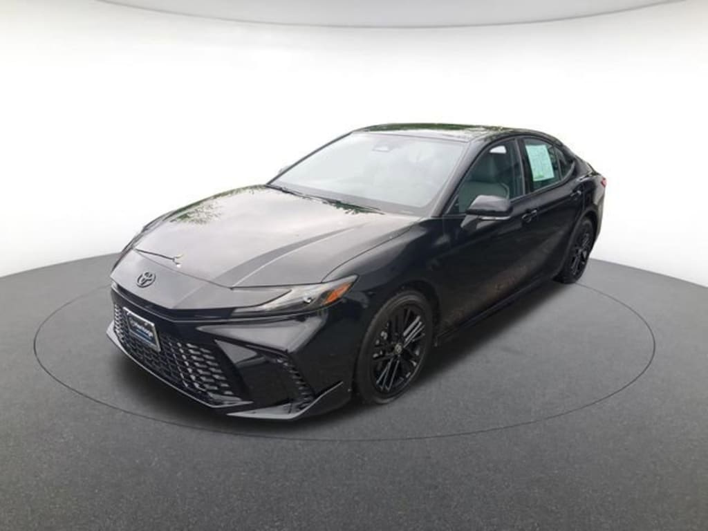 Used 2025 Toyota Camry XSE Sedan
