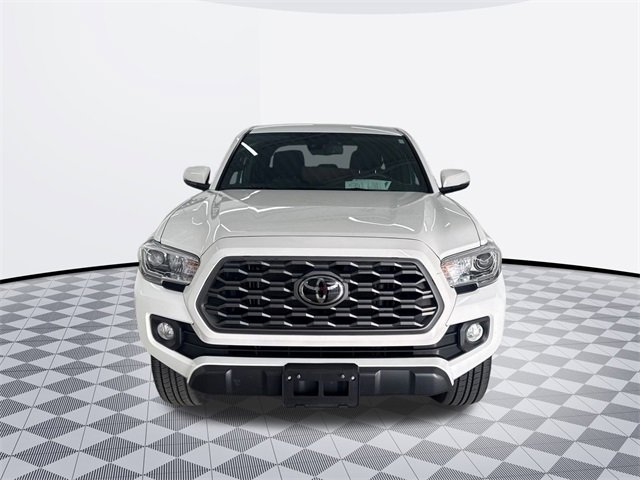Used 2022 Toyota Tacoma TRD Off Road with VIN 3TMCZ5AN0NM501131 for sale in Baltimore, MD
