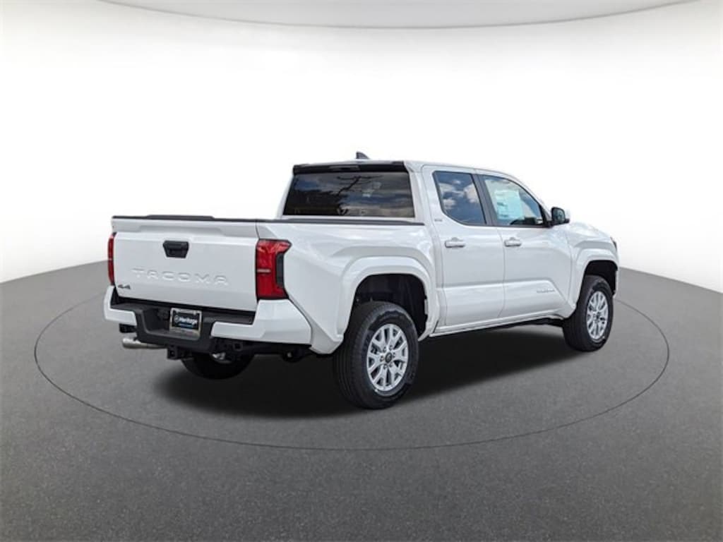 New 2025 Toyota Tacoma SR5 Truck Double Cab