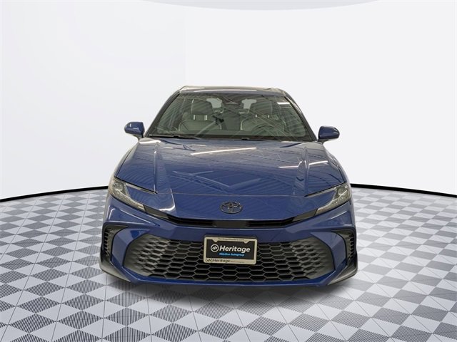 2025 Toyota Camry SE photo 2
