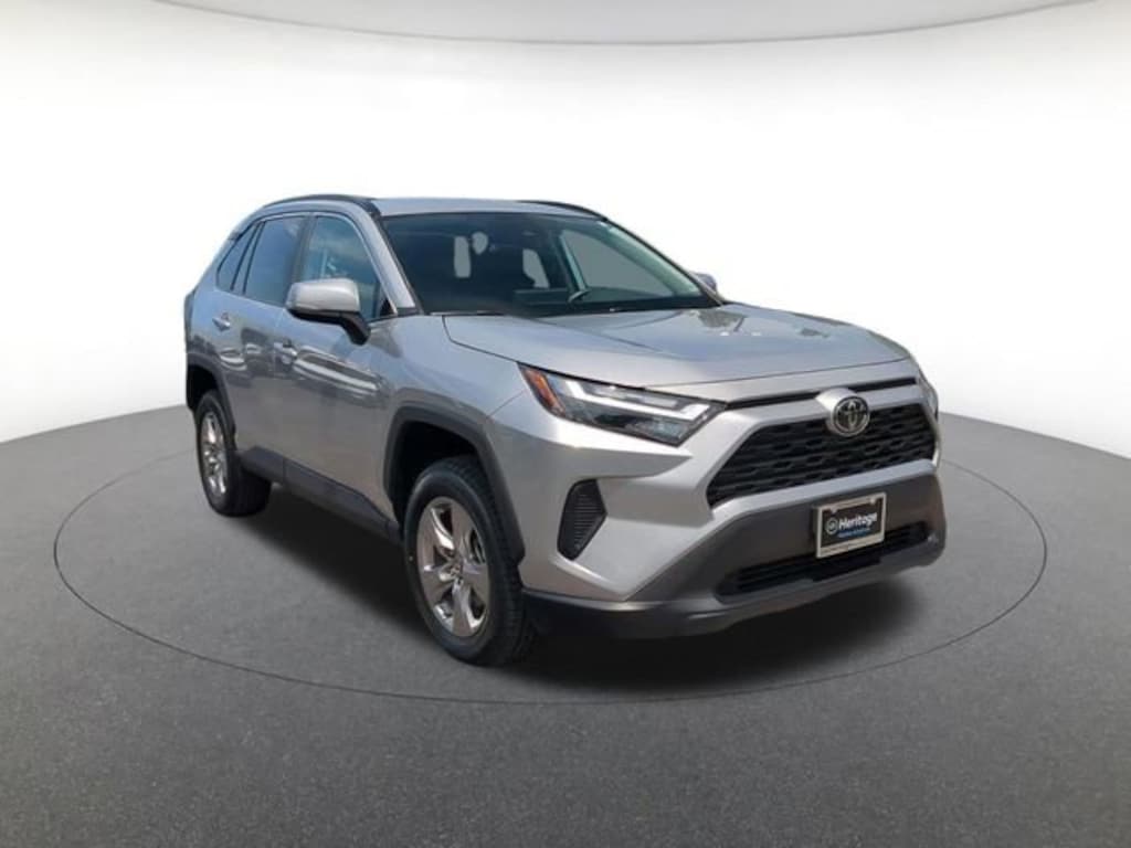 Used 2025 Toyota RAV4 XLE Sport Utility