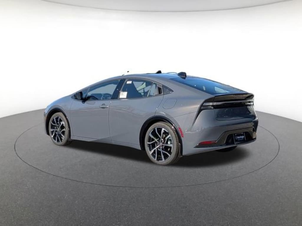 New 2026 Toyota Prius Plug-in Hybrid XSE Hatchback