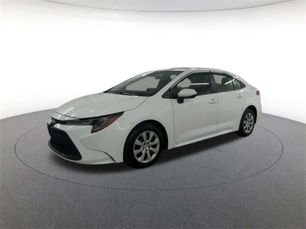 Used 2022 Toyota Corolla LE Sedan