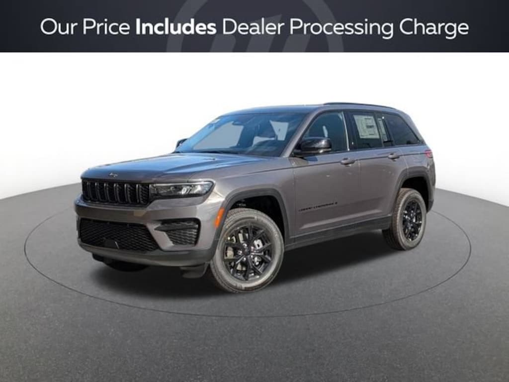 Used 2025 Jeep Grand Cherokee Altitude X Sport Utility