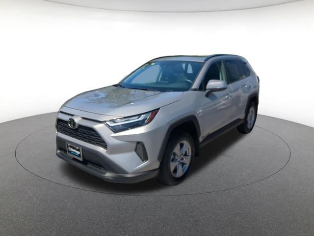 2025 Toyota RAV4 Hybrid XLE AWD's photo