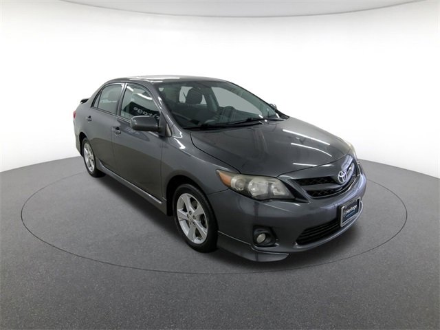 2012 Toyota Corolla S photo 3