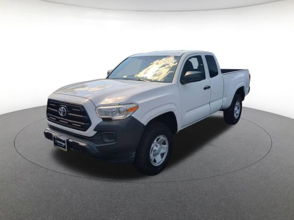 Used 2016 Toyota Tacoma SR Truck