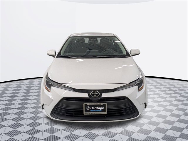2024 Toyota Corolla LE photo 2