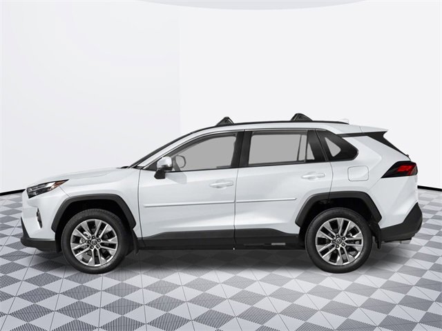 2025 Toyota RAV4 XLE Premium photo 3