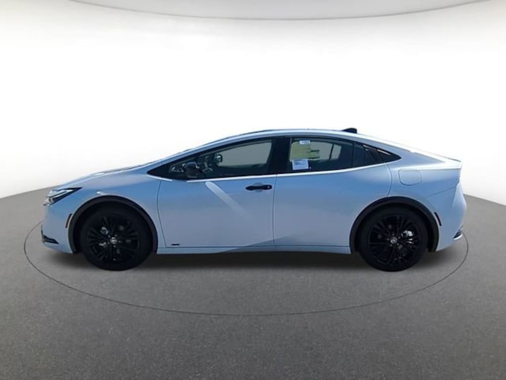 New 2025 Toyota Prius Plug-in Hybrid XSE Premium Hatchback
