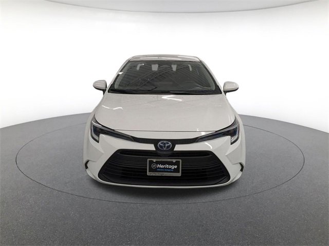 2025 Toyota Corolla Hybrid LE photo 2