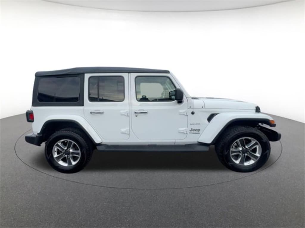 Used 2022 Jeep Wrangler Unlimited Sahara Sport Utility