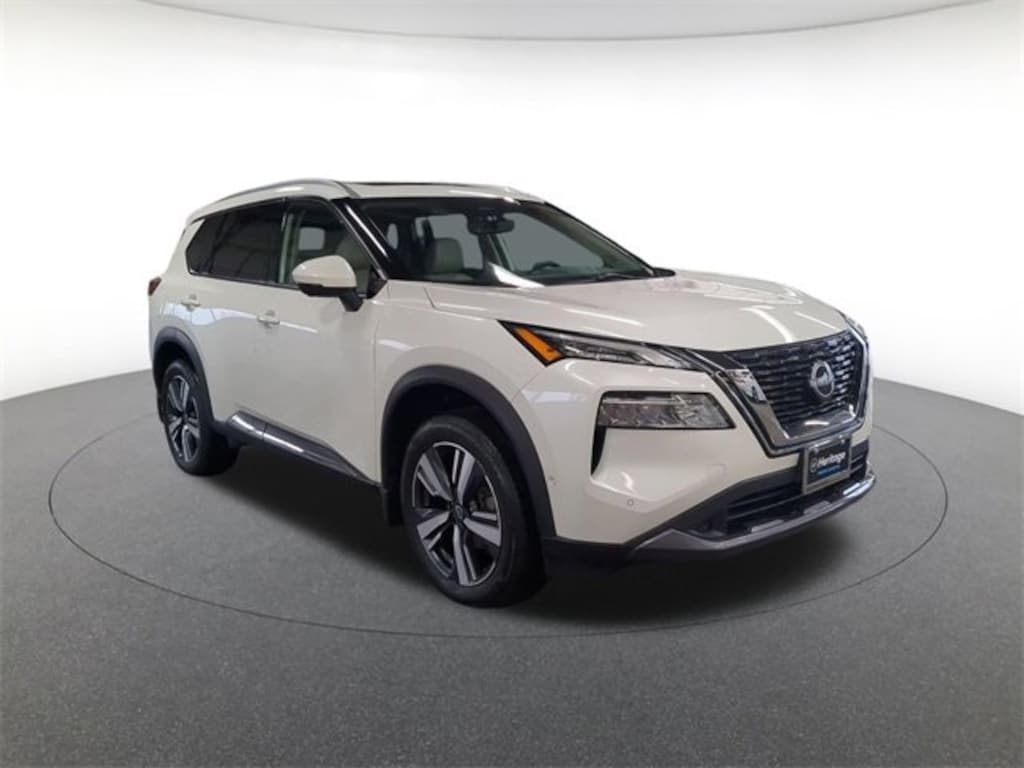 Used 2023 Nissan Rogue SL Sport Utility