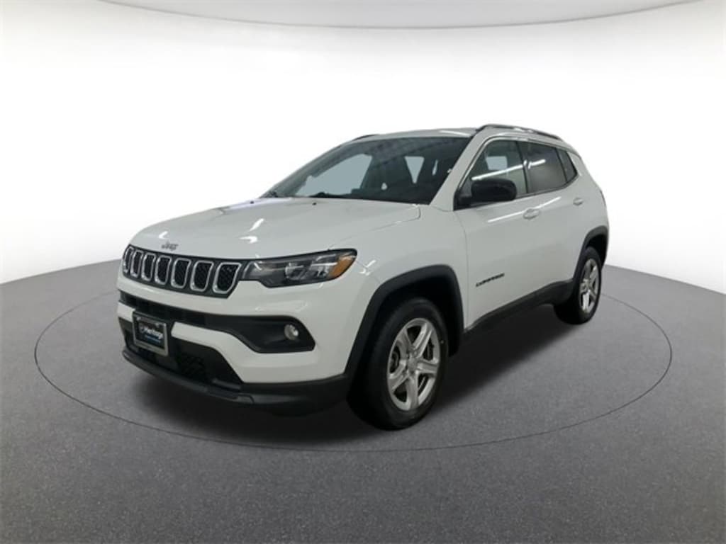 Used 2023 Jeep Compass Latitude Sport Utility