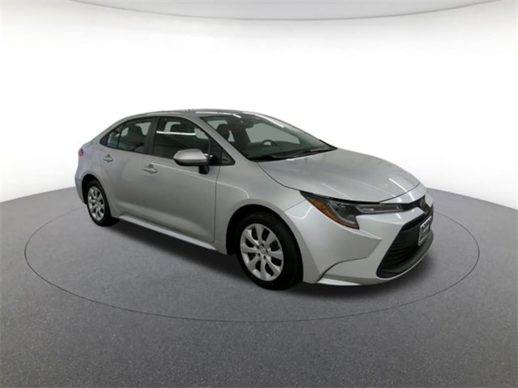 Used 2024 Toyota Corolla LE Sedan