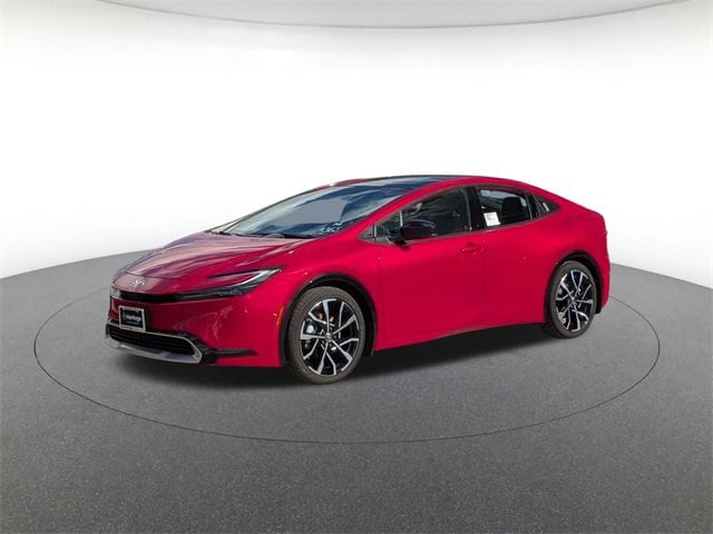 2026 Toyota Prius Base's photo