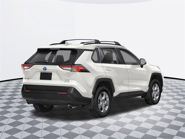 2025 Toyota RAV4 Hybrid XLE photo 2