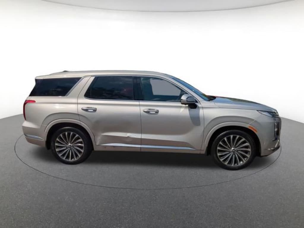 Used 2023 Hyundai Palisade Calligraphy Sport Utility