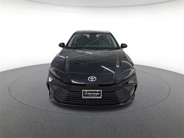 2025 Toyota Camry LE photo 2