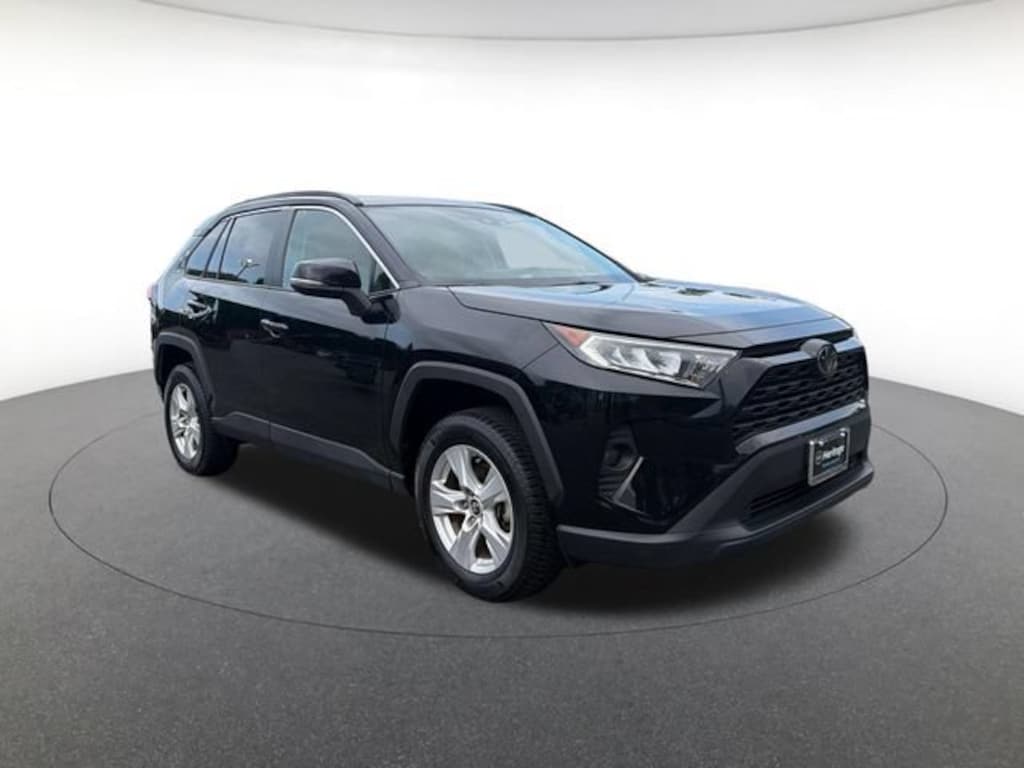 Used 2020 Toyota RAV4 XLE Sport Utility