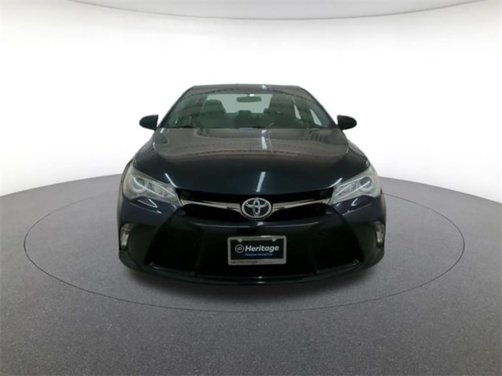 Used 2016 Toyota Camry LE Sedan