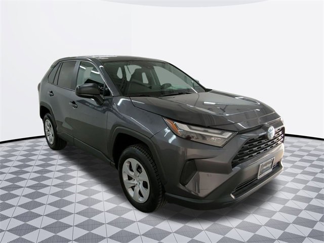 2024 Toyota RAV4 LE Sport photo 3